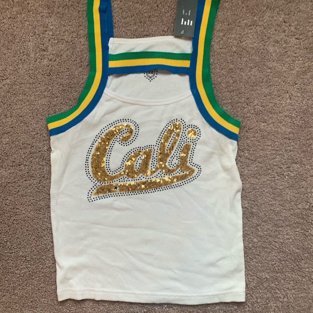 Cali Cropped top🌴 - Picture 2 of 5